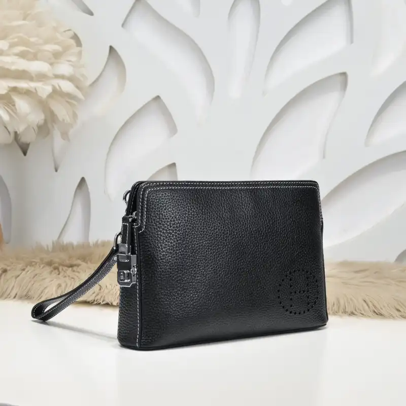 H**me5 bags 2406ya0112