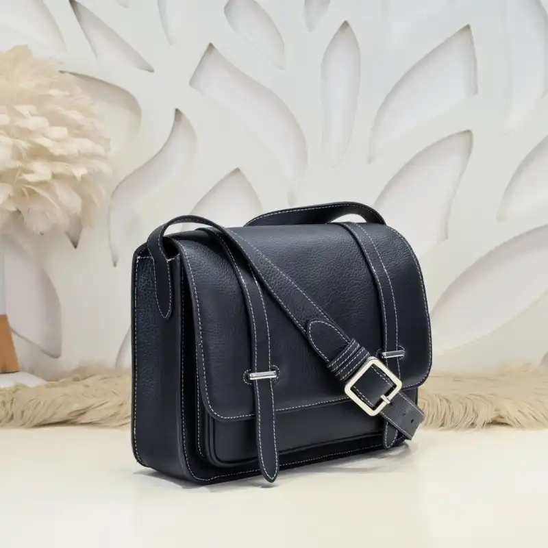 H**me5 bags 2406ya0113