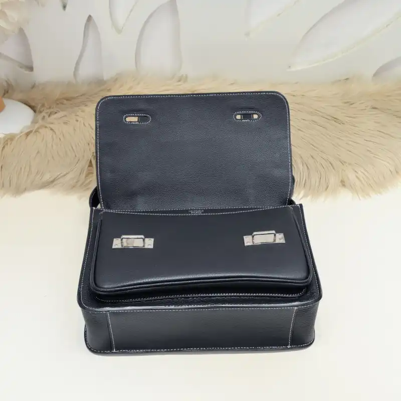 H**me5 bags 2406ya0113