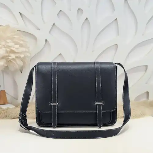 H**me5 bags 2406ya0117