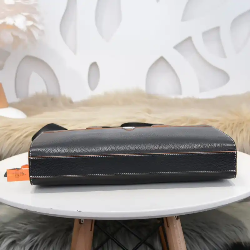 H**me5 bags 2406ya0123