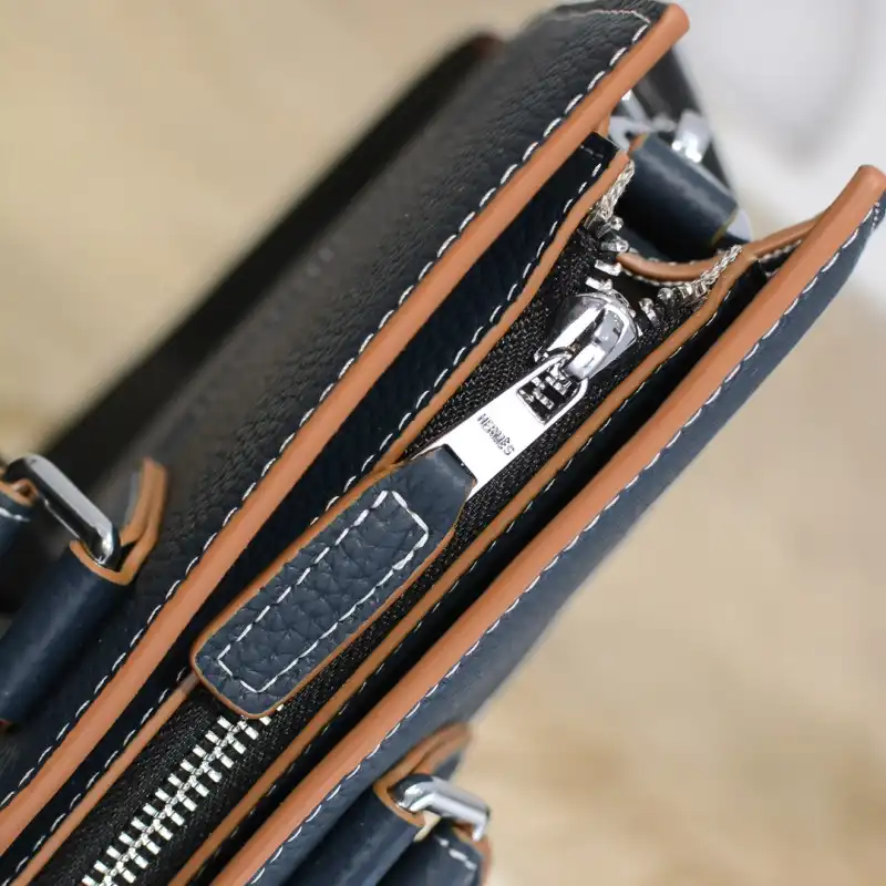 H**me5 bags 2406ya0126