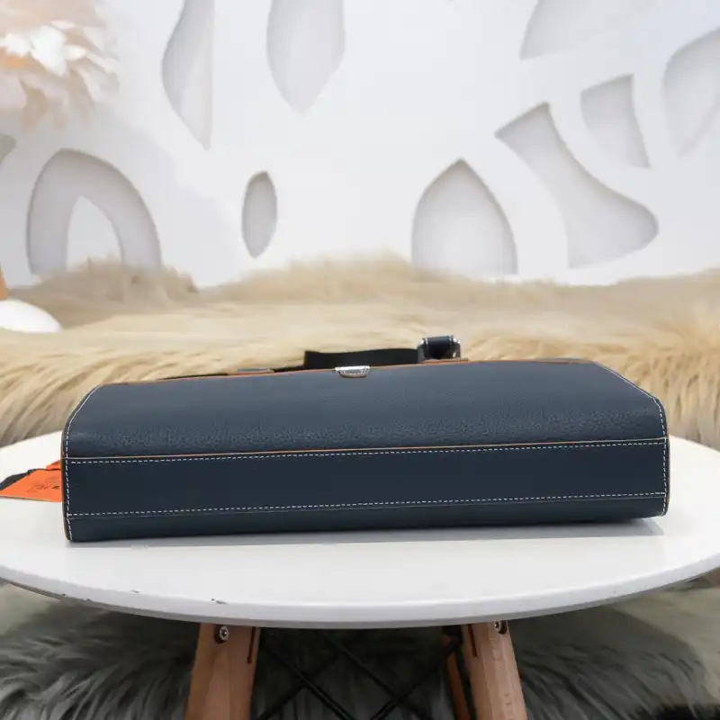 H**me5 bags 2406ya0126