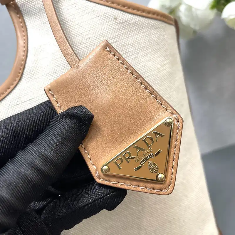 Pra*a bags 2406ya0166