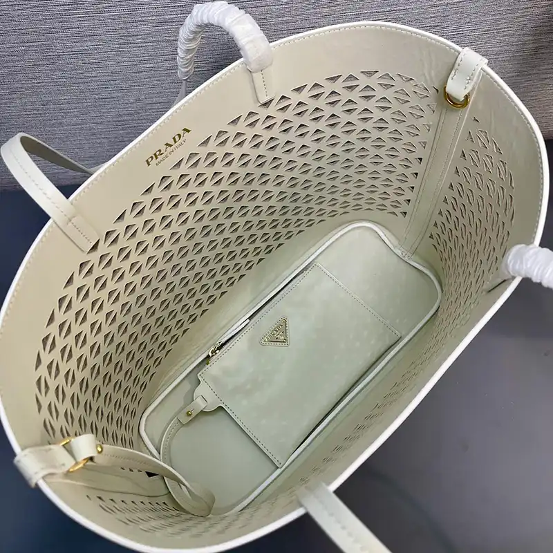 Pra*a bags 2406ya0170