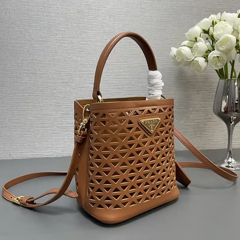 Pra*a bags 2406ya0171