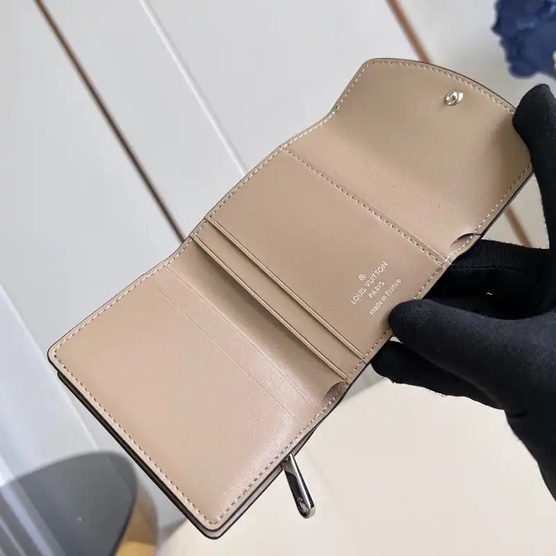 G*u*i bags 2407ya0009