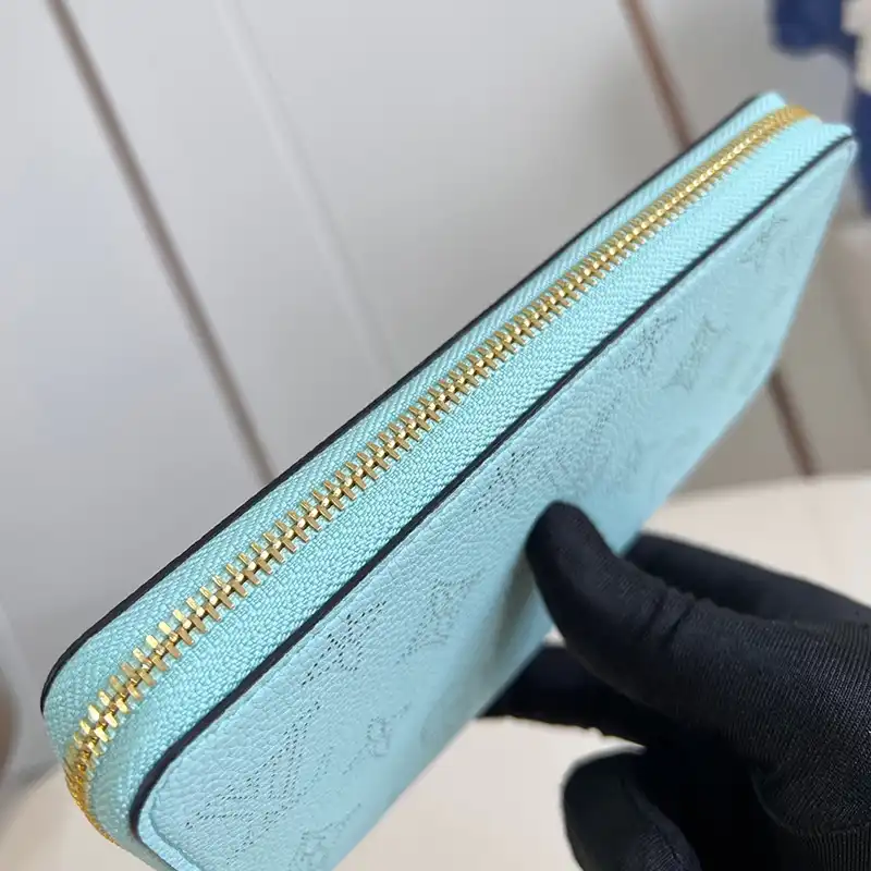 G*u*i bags 2407ya0012