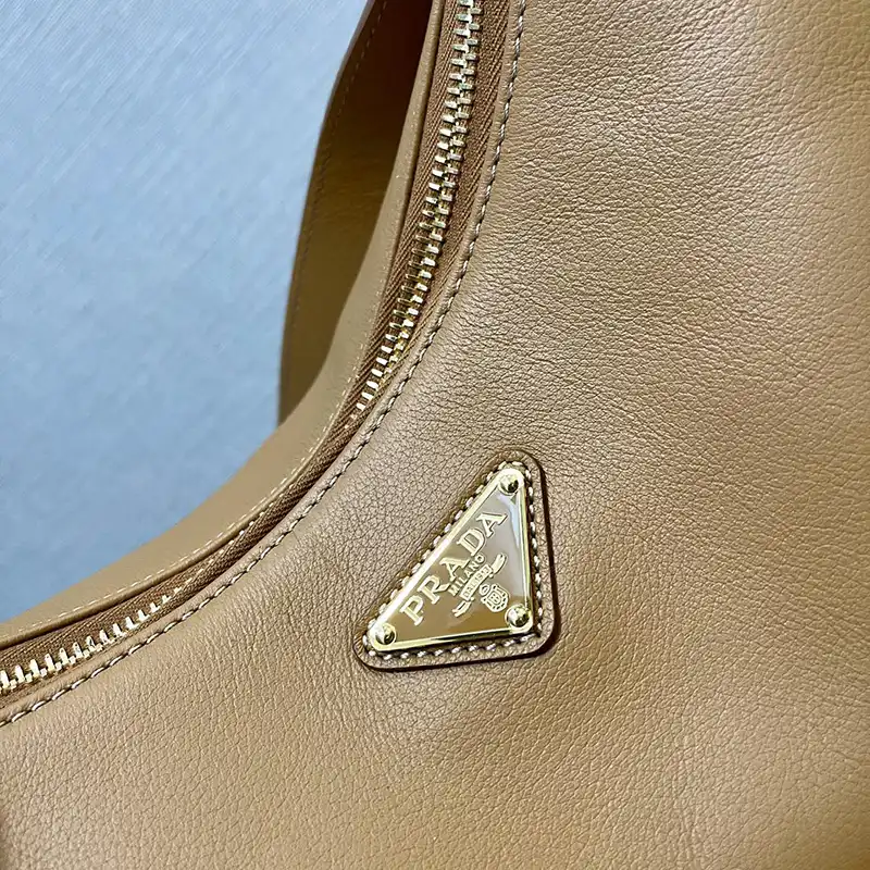 Pra*a bags 2407yz0072