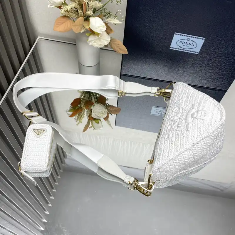 Pra*a bags 2407yz0137