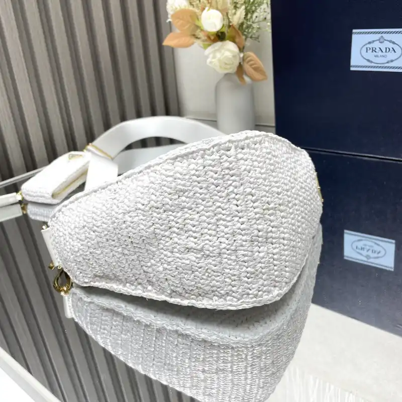 Pra*a bags 2407yz0137