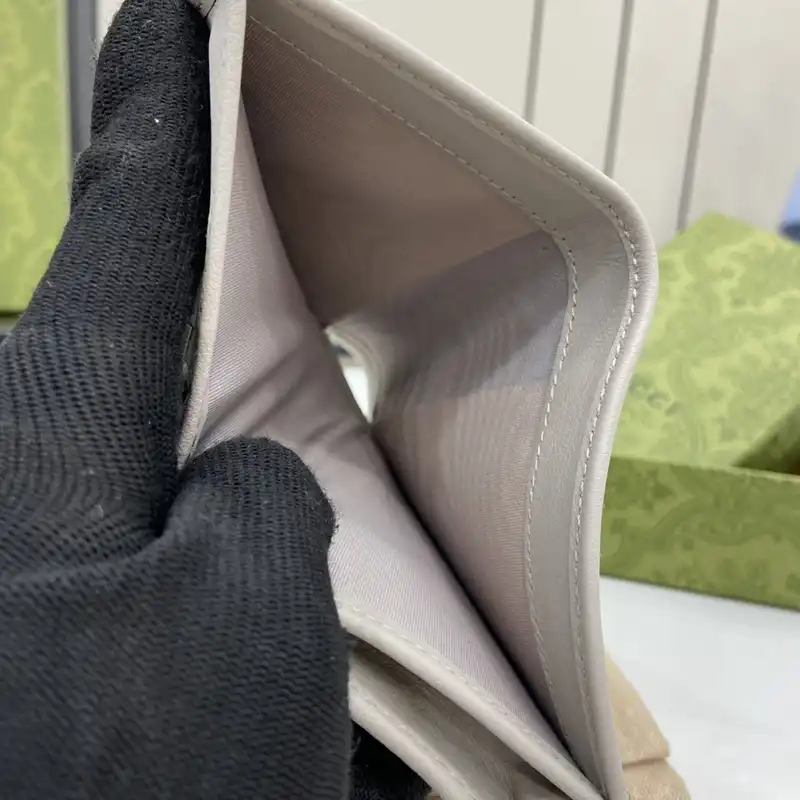 G*u*i bags 2407yz0253