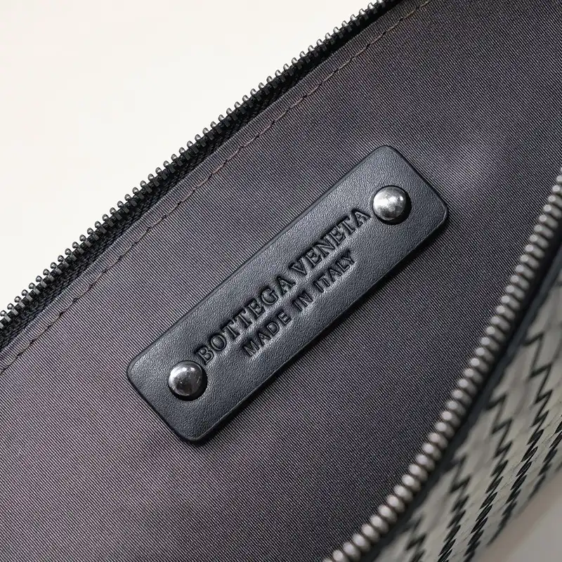 b0tt*ga Ven*ta bags 2408ya0155