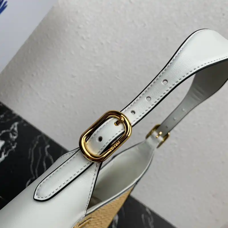 Pra*a bags 2408ya0161