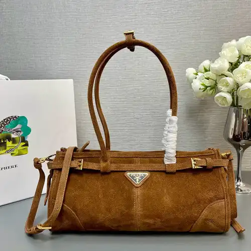 Pra*a bags 2408ya0166