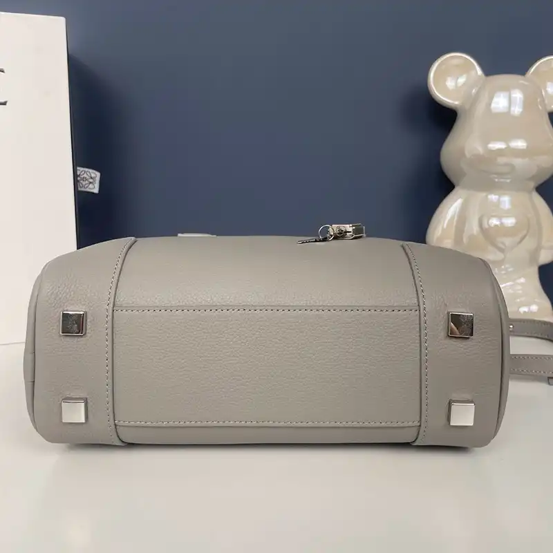 L0ew* bags 2408ya0222