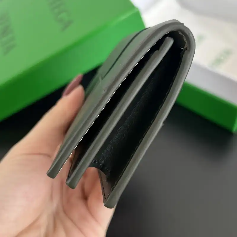 b0tt*ga Ven*ta bags 2409sf0005