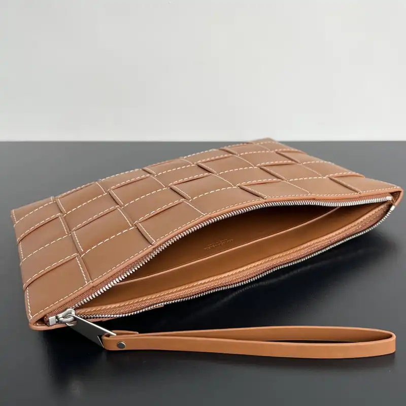 b0tt*ga Ven*ta bags 2409sf0009