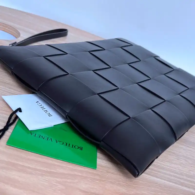 b0tt*ga Ven*ta bags 2409sf0014