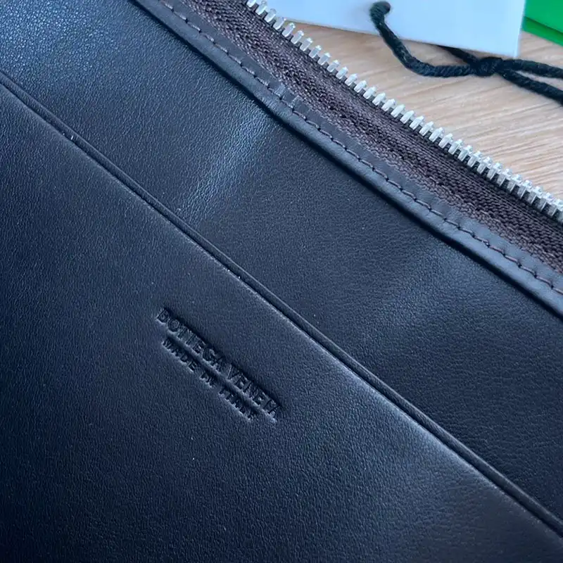 b0tt*ga Ven*ta bags 2409sf0014