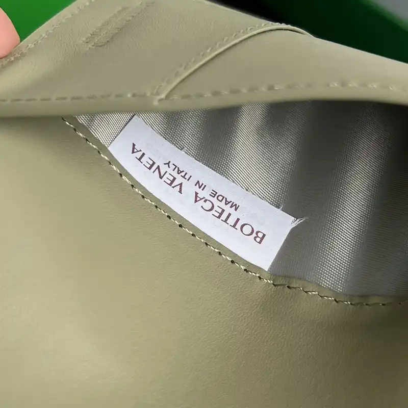 b0tt*ga Ven*ta bags 2409sf0119