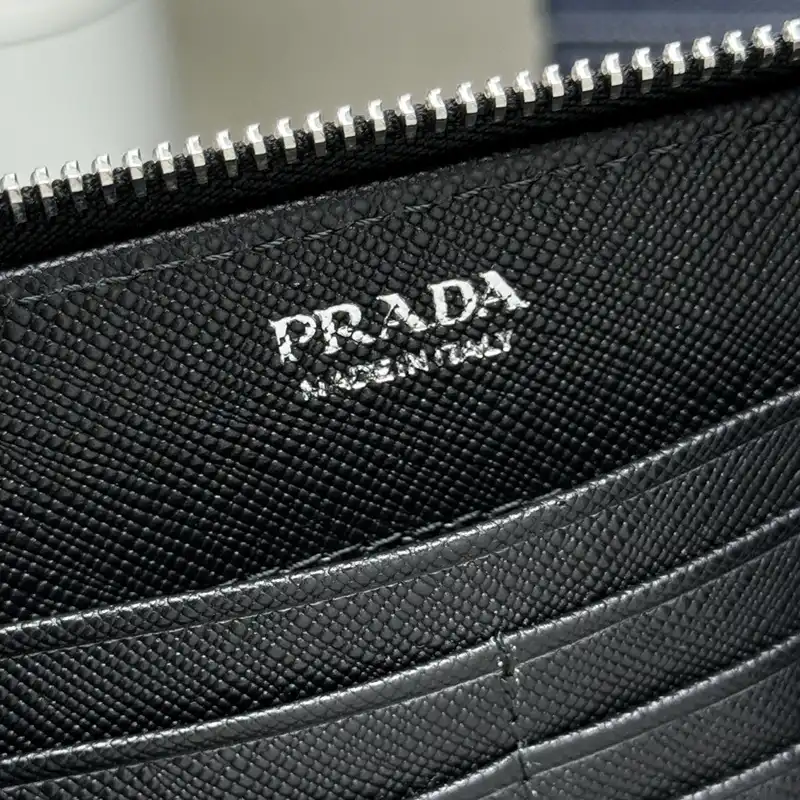 Pra*a bags 2409ya0001