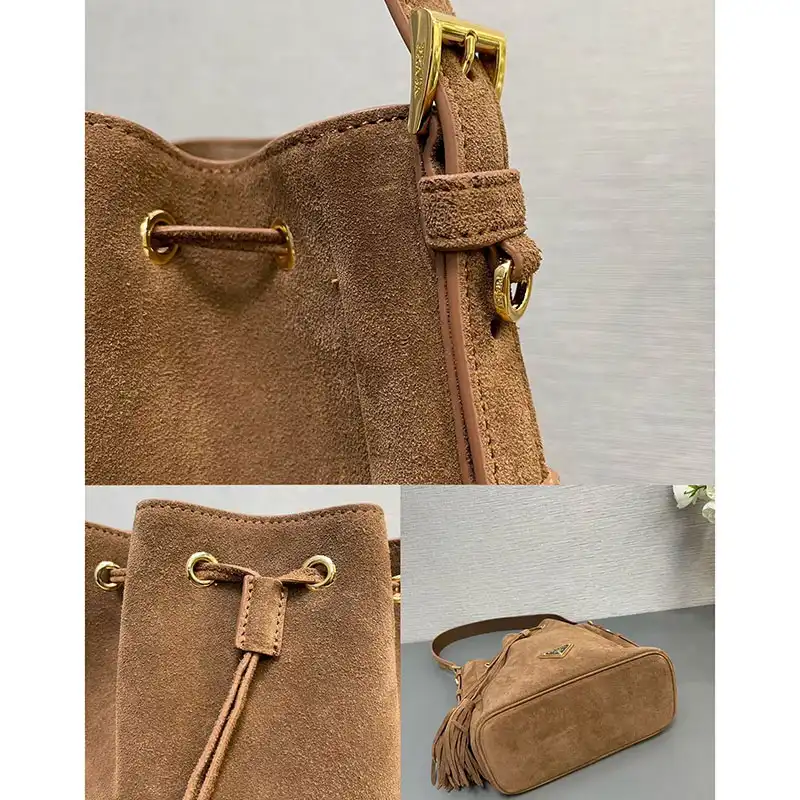 Pra*a bags 2409ya0016