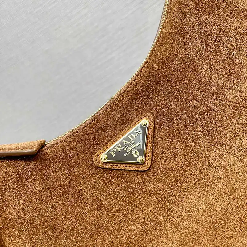 Pra*a bags 2409ya0019