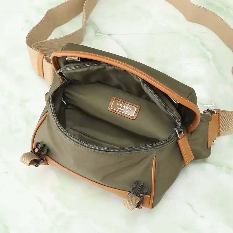 Pra*a bags 2409ya0050