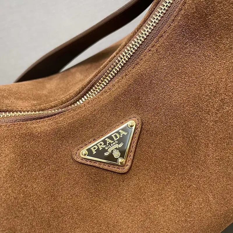 Pra*a bags 2409ya0125