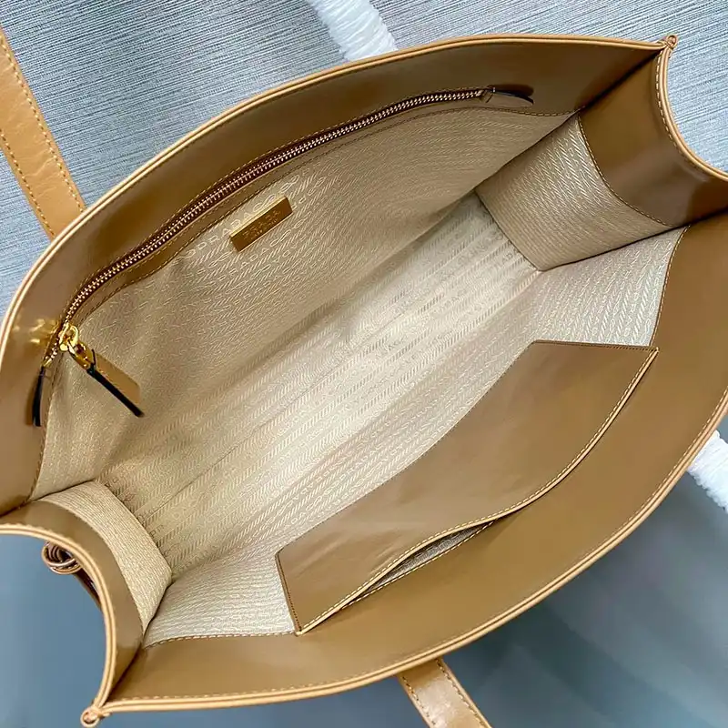 Pra*a bags 2409ya0126