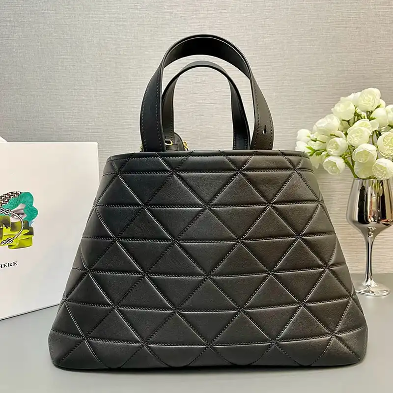 Pra*a bags 2409ya0129