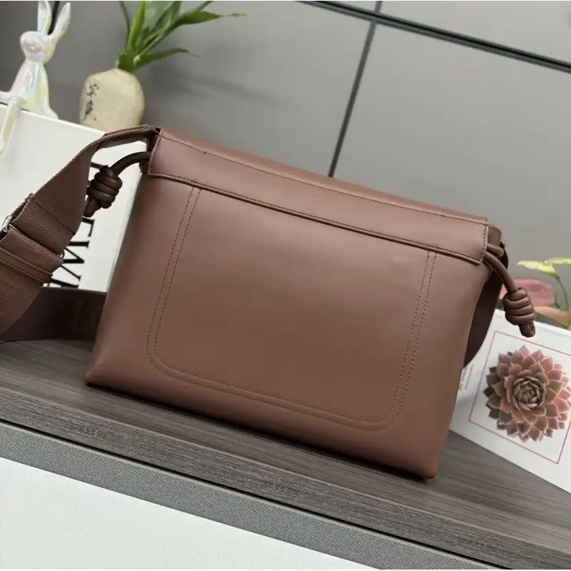 L0ew* bags 2410ya0150