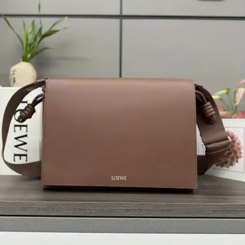 L0ew* bags 2410ya0150