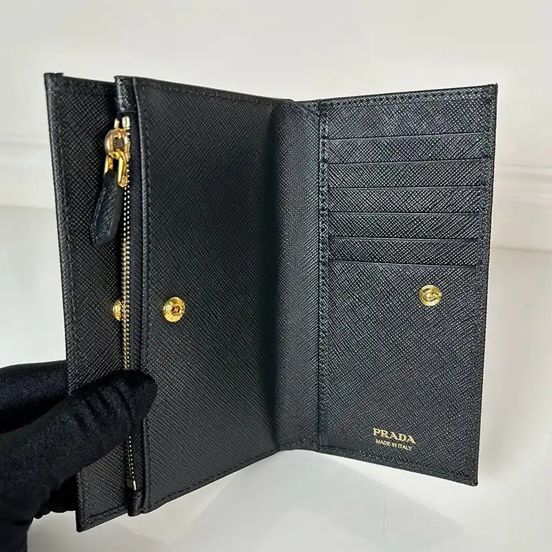 Pra*a bags 2411ya0007