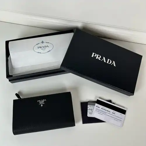 Pra*a bags 2411ya0009