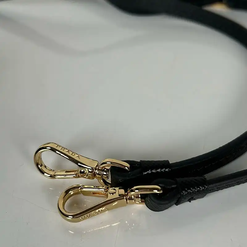 Pra*a bags 2411ya0016