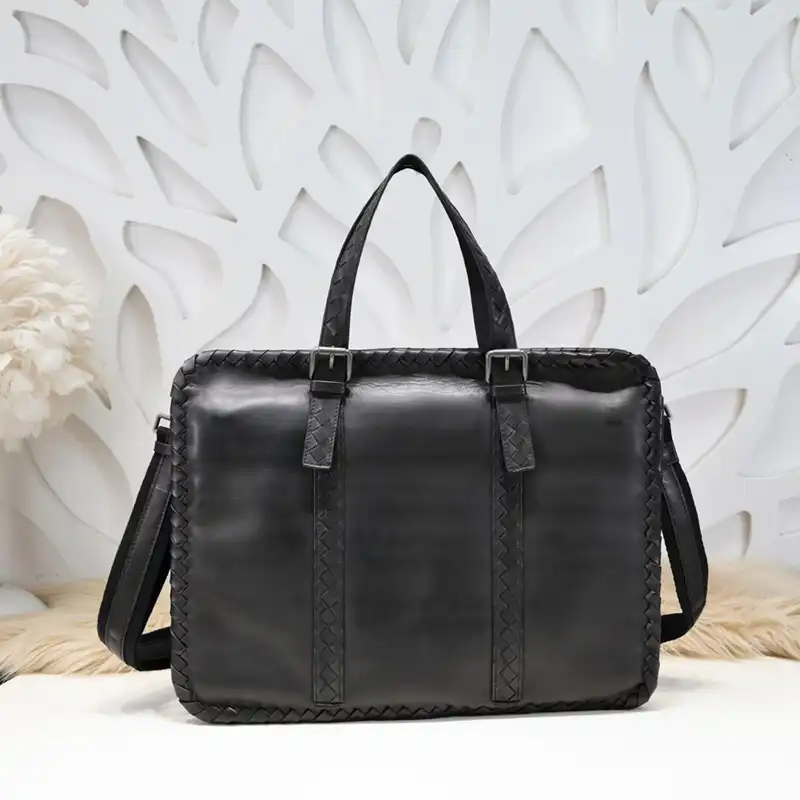 b0tt*ga Ven*ta bags 2411ya0050