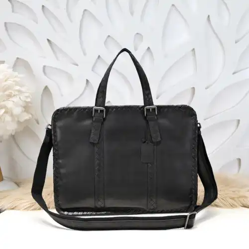 b0tt*ga Ven*ta bags 2411ya0050