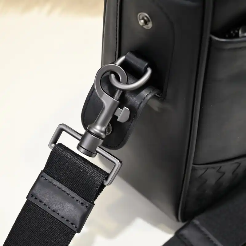 b0tt*ga Ven*ta bags 2411ya0057