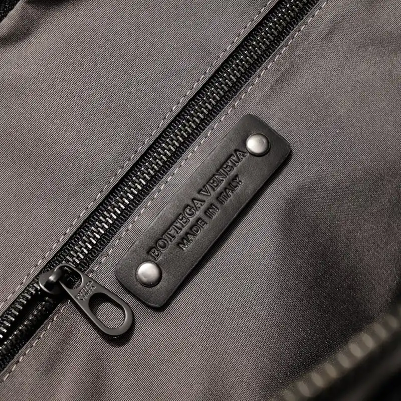 b0tt*ga Ven*ta bags 2411ya0059