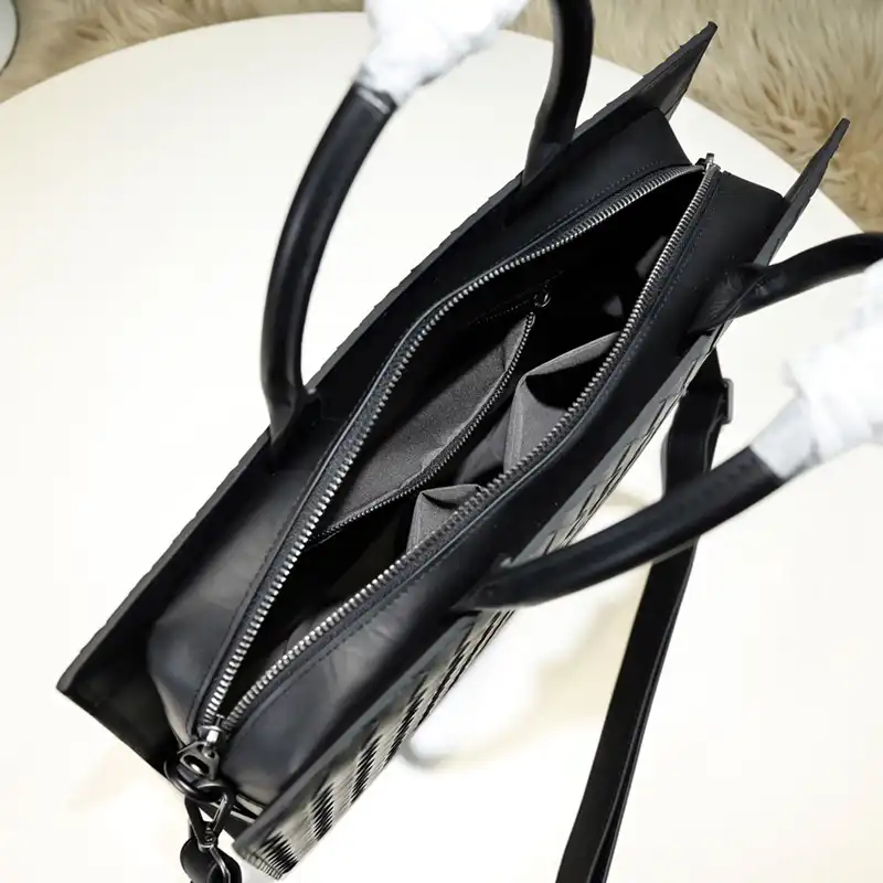 b0tt*ga Ven*ta bags 2411ya0061