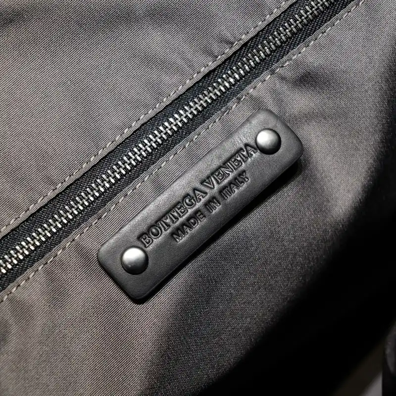 b0tt*ga Ven*ta bags 2411ya0062