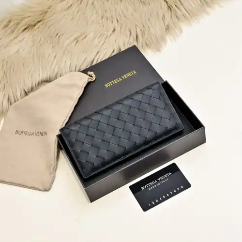 b0tt*ga Ven*ta bags 2411ya0132