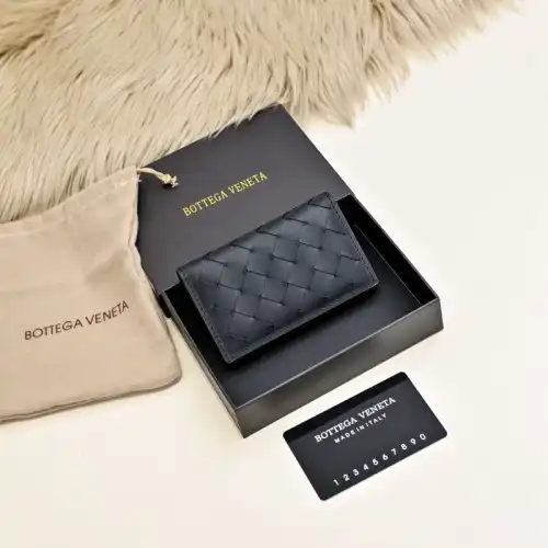 b0tt*ga Ven*ta bags 2411ya0134