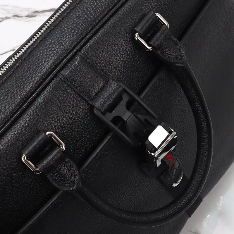 G*u*i bags 2411ya0204