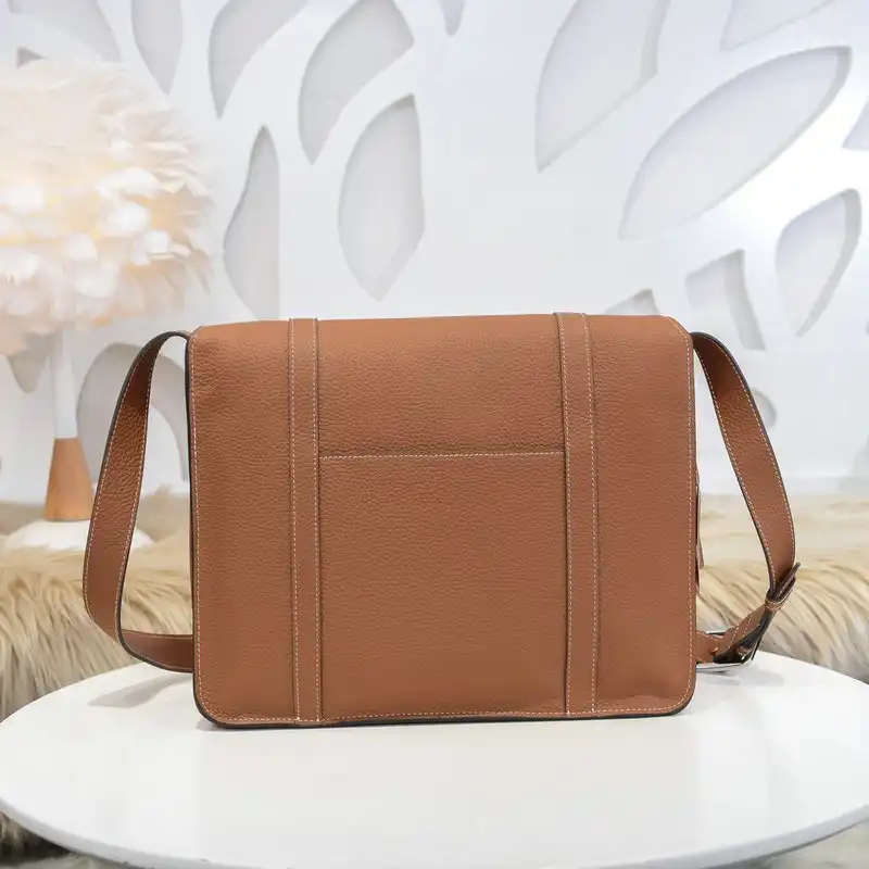 H**me5 bags 2012sh0085