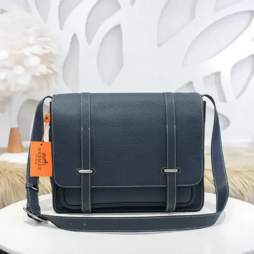 H**me5 bags 2012sh0087