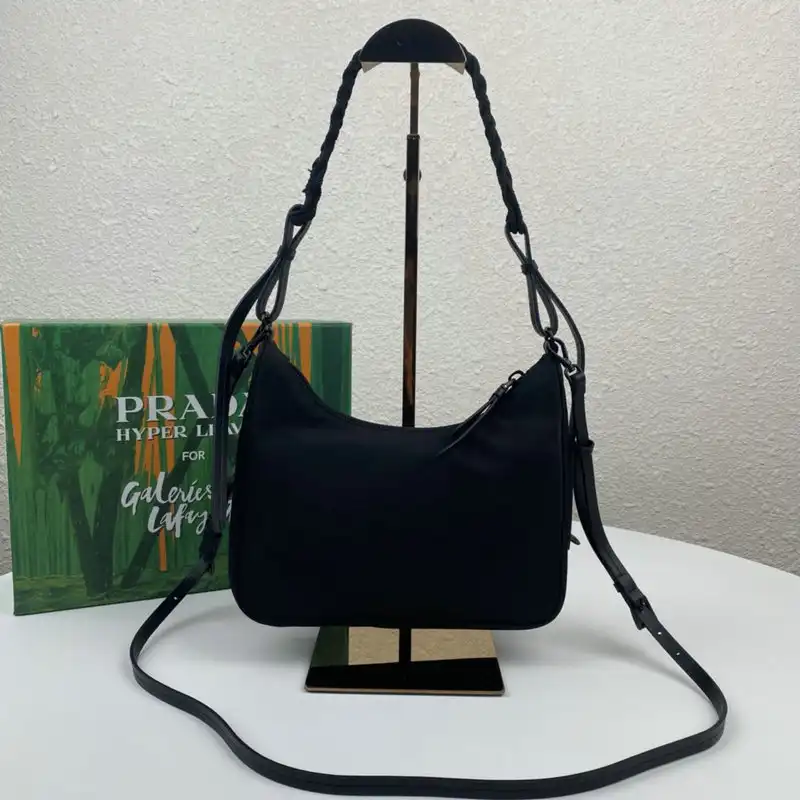 Pra*a bag 20dj11114