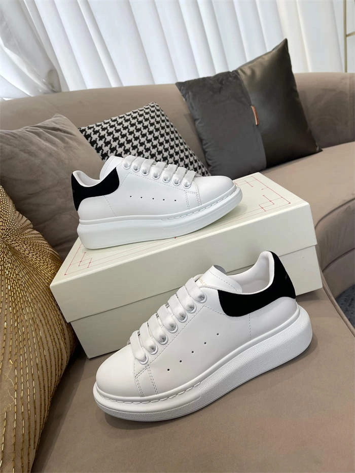 a1exa*der Mcqv*en oversized trendy 2569